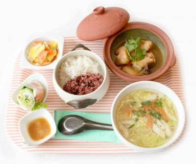 白身魚の土鍋煮定食